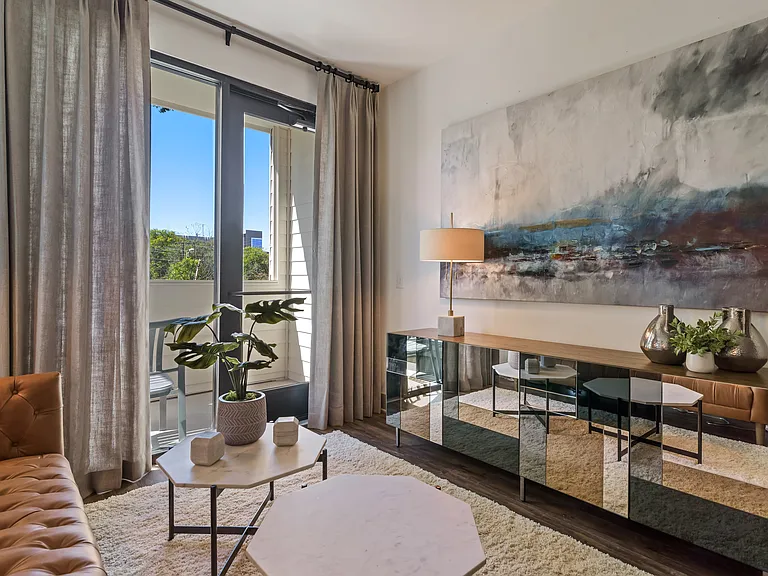 Artemis Midtown — Photo 19