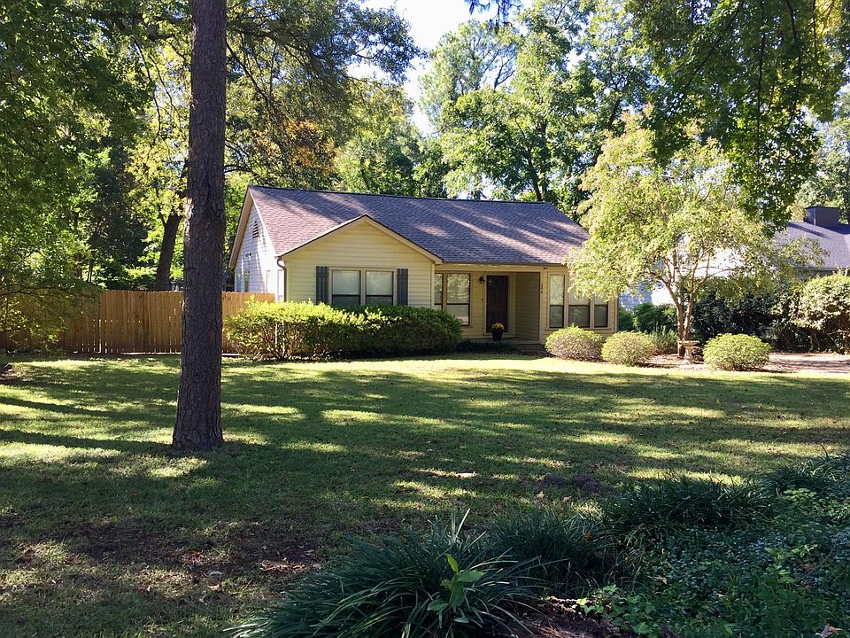 206 Cambridge Lane