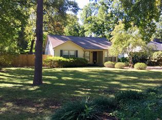 206 Cambridge Ln, Longview, TX 75601