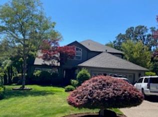 454 Creekside Dr SE, Salem, OR 97306