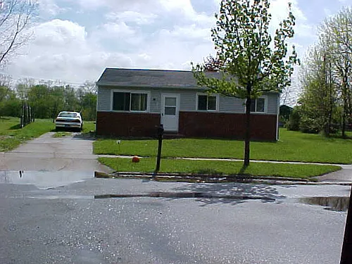 3413 Braeburn Dr Photo 1