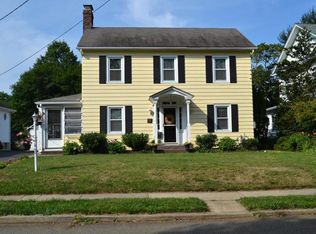 12 Club Pl, Freehold, NJ 07728