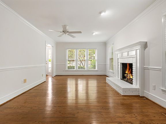 4th image of 2269 Brisbayne Cir