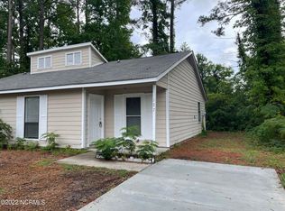 127 Twinwood Dr, Jacksonville, NC 28546
