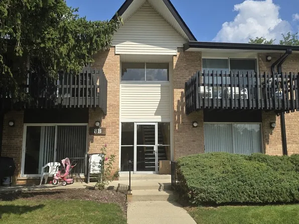 8B Kingery Quarter APT 105, Willowbrook, IL 60527