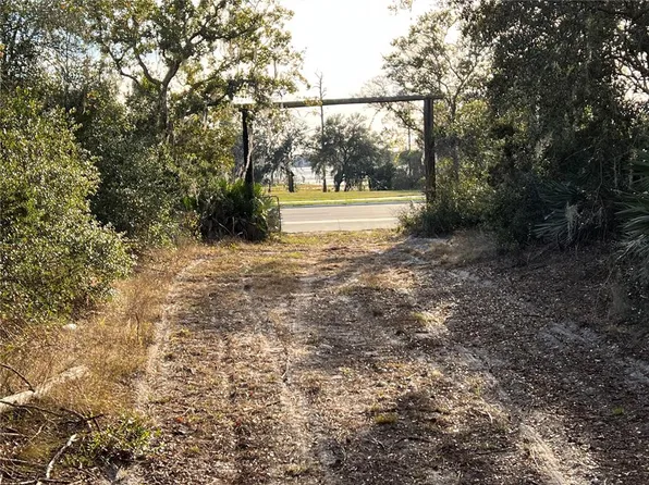 2458 Howland Blvd, Deltona, FL 32738