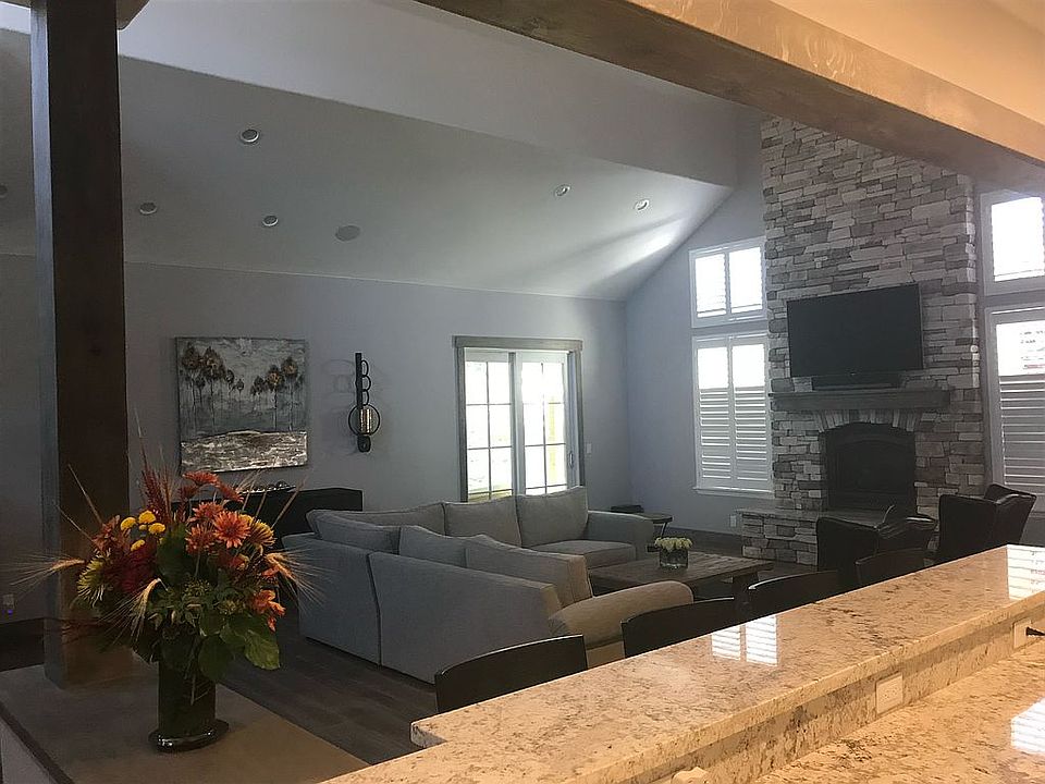2nd image of 4005 Quail Rock Ln
