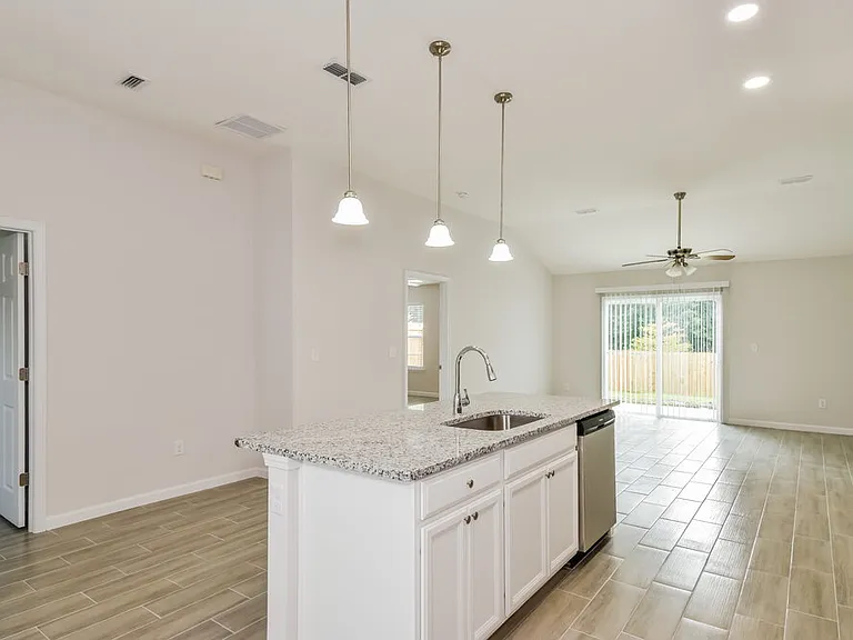 6087 Patriots Landing Ln — Photo 5