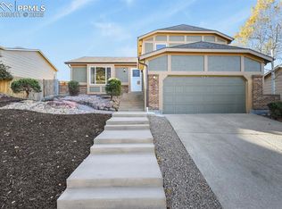 5441 E Old Farm Cir, Colorado Springs, CO 80917