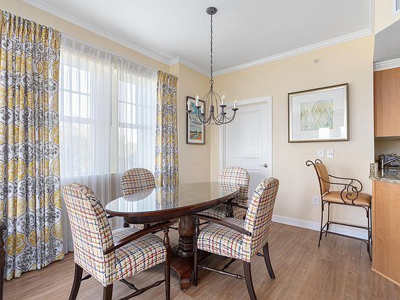 4th image of 5804 Palmetto Dr #A-201/203