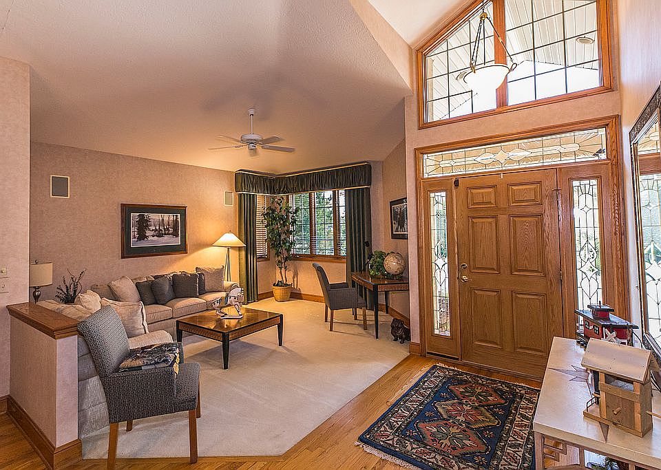 4130 Hunters Ridge Dr, Ravenna, OH 44266 Zillow