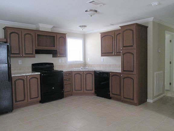 3rd image of 16497 Menorca Dr