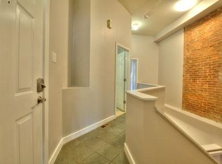 1817 S 7th St FLOOR 1, Saint Louis, MO 63104