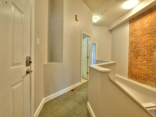 1817 S 7th St Floor 1
