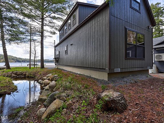 5th image of 85 Hunt Lake Road