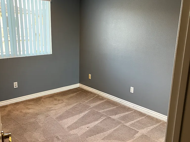 8320 Telegraph Rd — Photo 11