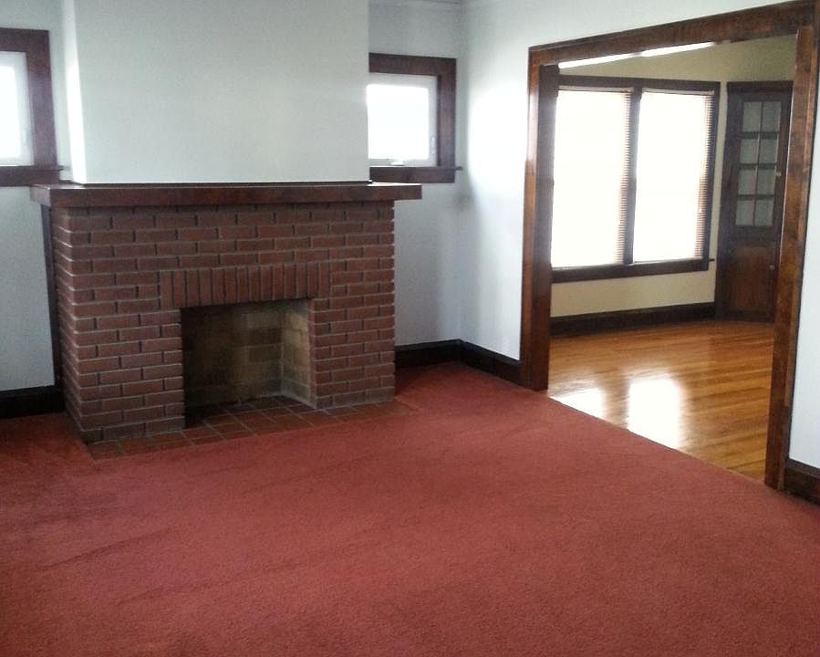 1st image of 14965 Delaware Ave