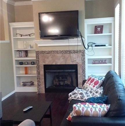 3rd image of 649 N Longfellow Ln