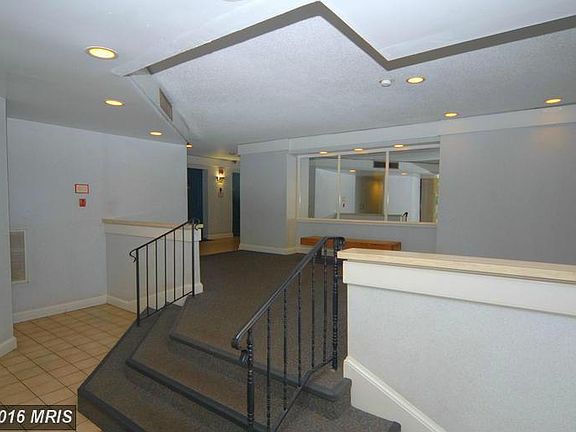 4th image of 4360 Ivymount Ct APT 2