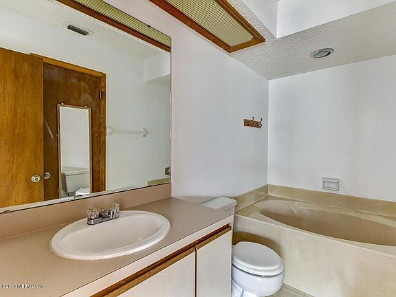 5812 Liska Dr Jacksonville FL-MLS_Size-0