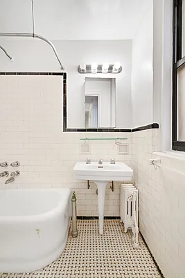 Rented by Compass | media 4