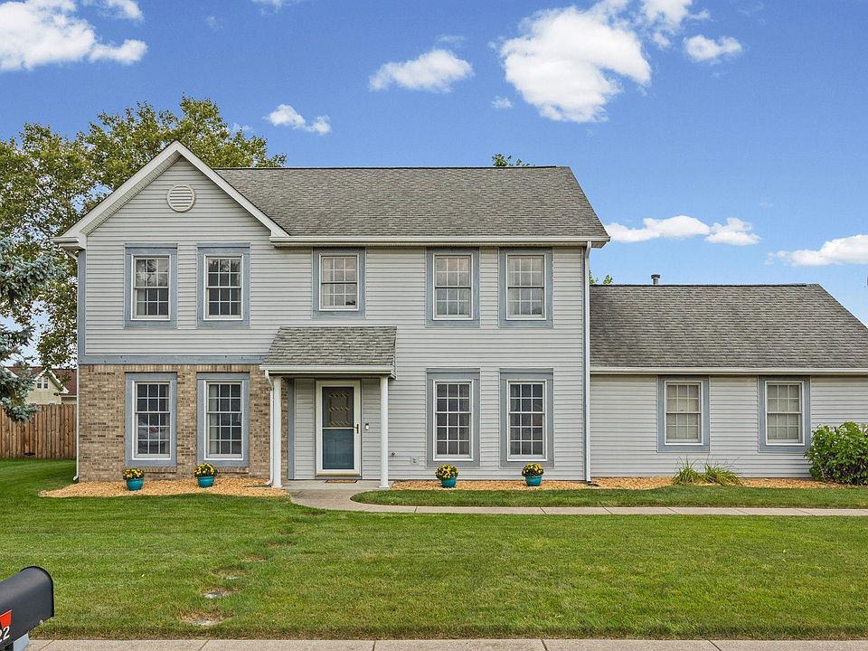 1st image of 1922 Bayberry Ln