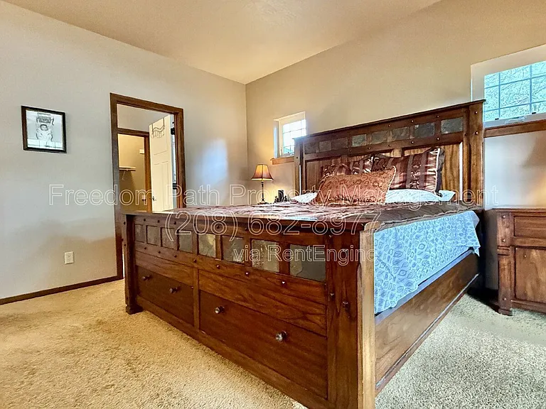 406 Lundblad Pl — Photo 14