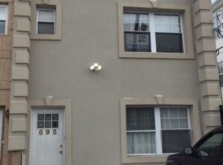 695 N 5th St, Newark, NJ 07107