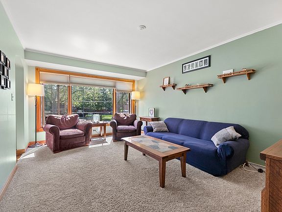 2nd image of 10924 S Tripp Ave