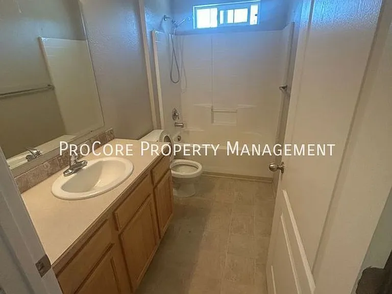 11861 W Cloverbrook Ln — Photo 12