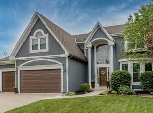 13425 W 142nd St, Overland Park, KS 66221