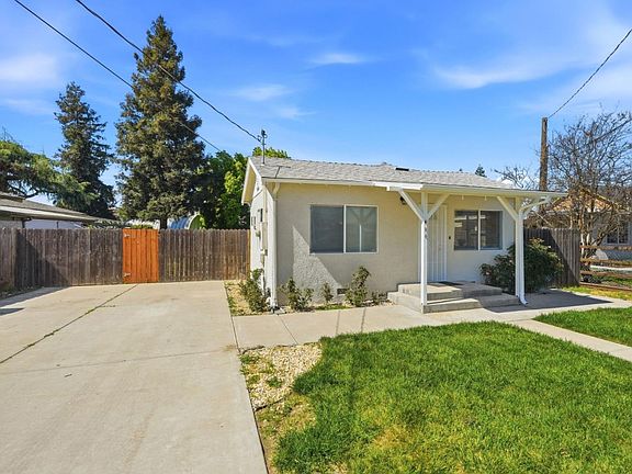 3rd image of 411 Bothun Rd