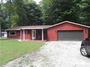 8263 Center Lake Rd, Nineveh, IN 46164