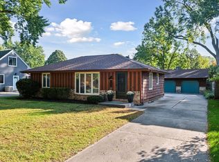 7221 Clinton Ave, Minneapolis, MN 55423