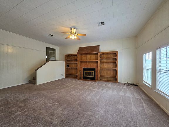 2nd image of 251 Cypress Ave