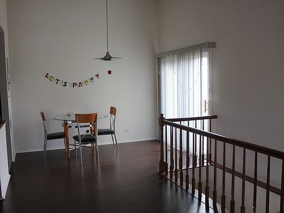 2nd image of 495 Harrison Ct #495