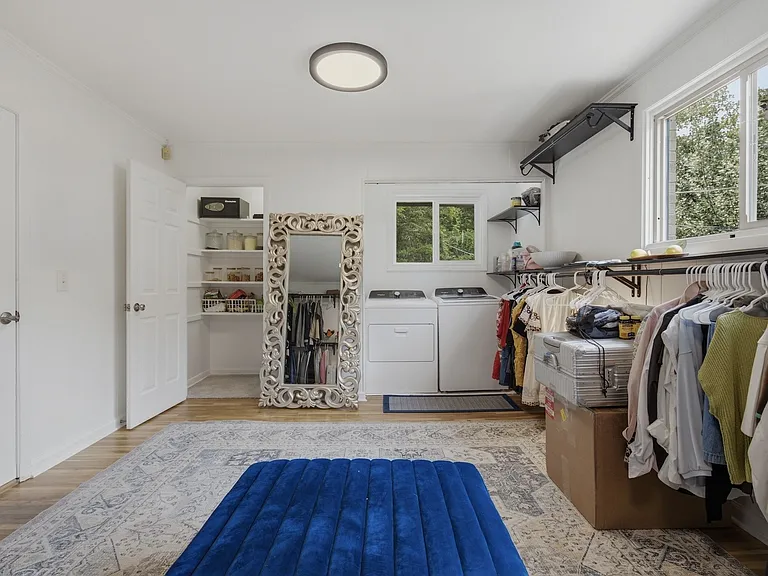 6555 Brownlee Dr — Photo 19