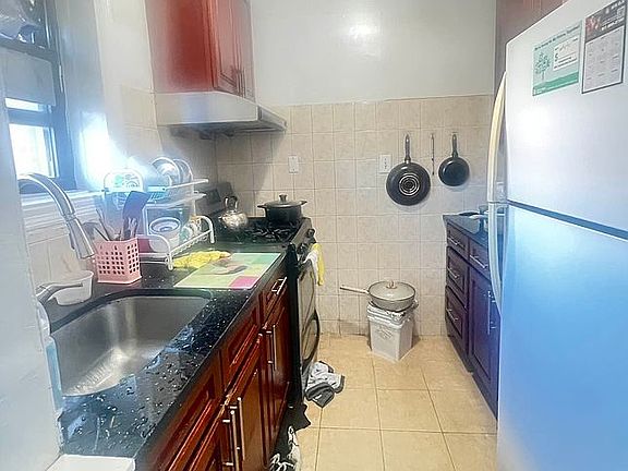 3rd image of 42-52 Layton St APT 5C