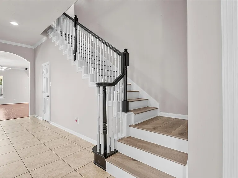 25609 Peppermill Creek Dr — Photo 8