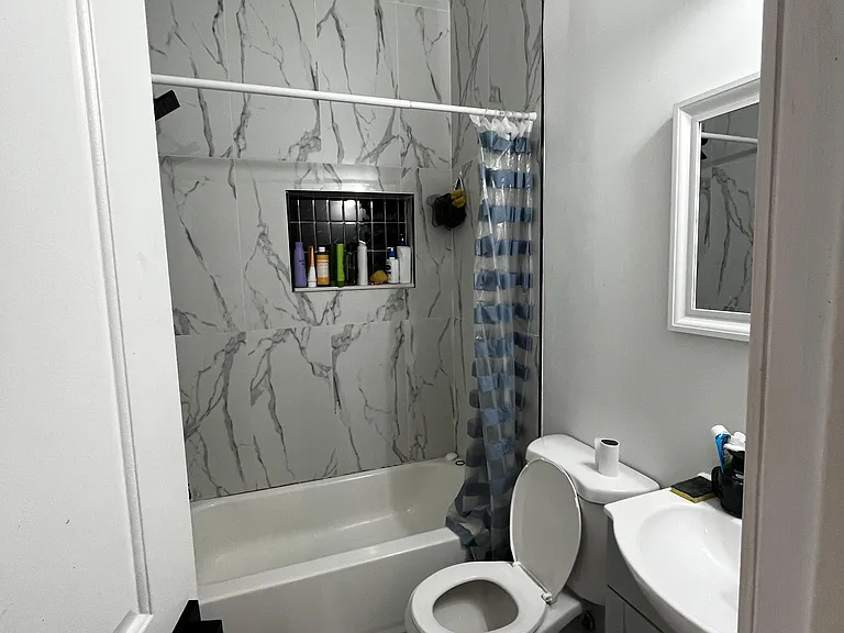 1289 Chapel St — Photo 8