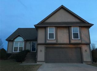 5109 Noreston St, Shawnee, KS 66226
