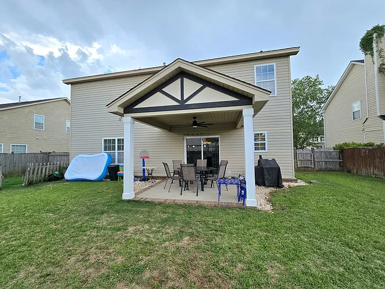525 Batty Way — Photo 47