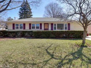 302 Margaret Ave, Normal, IL 61761