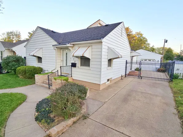 518 Fairview St, Salina, KS 67401