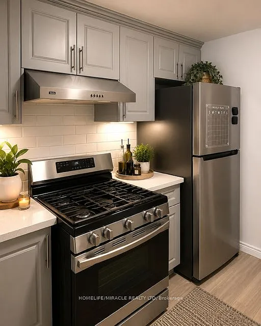 2 bed, $1,800 — Photo 3