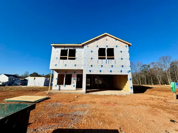 12061 Lansbury Dr, Inman, SC 29349