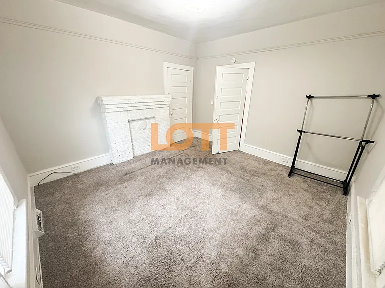 108 Mulberry St — Photo 15