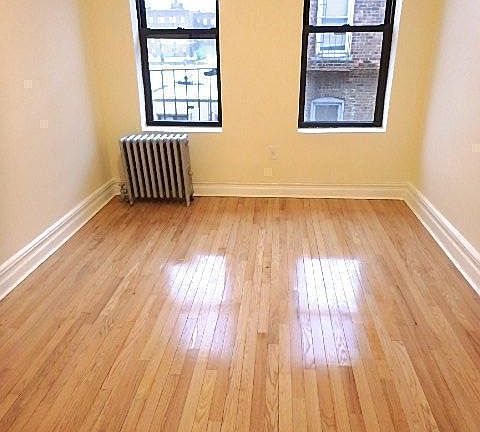 4th image of 4816 46th St APT D1