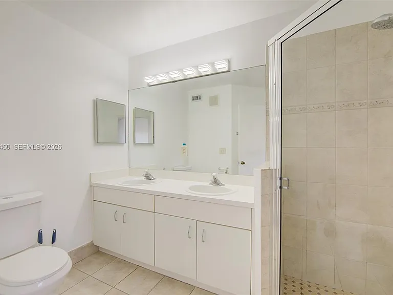728 SW 122nd Ave #0 — Photo 20