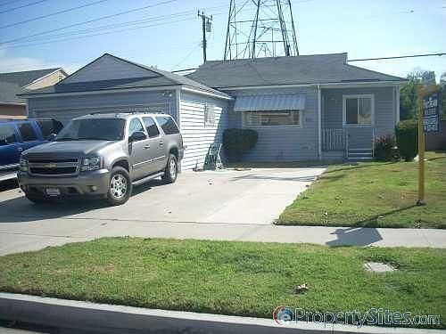 1st image of 3612 Stevely Ave